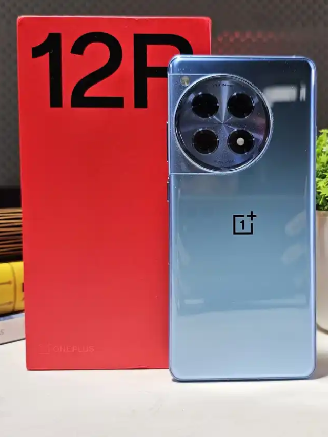 लाजवाब कैमरा और 100W के फास्ट चार्जर के साथ लॉन्च हुआ OnePlus का धाकड़ लुक वाला स्मार्टफोन